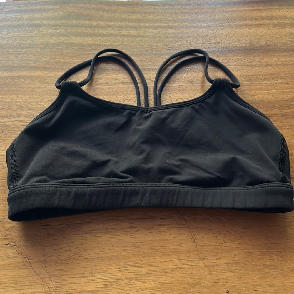 Lululemon Black Make a Move Sports Bra. Size 4.